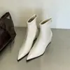 Primer encuentro con las botinetas de punta fina y las botinetas elásticas para mujer, nueva colección otoño/invierno 2026, botines versátiles de ajuste ceñido, elegantes botines elásticos de tacón alto