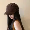 Chapéu de Aba Reta Estilo Coreano Nicho para Primavera e Verão, Chapéu de Equitação Vintage Plissado de Algodão e Linho Feminino, Versátil e Simples, Faz o Rosto Parecer Menor