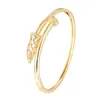 Pulsera de circonita cúbica de clavado creativo transfronteriza, diseño exquisito y delicado, joyería de alta gama y de moda para mujer, directo del fabricante