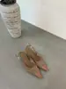 Sandalias de malla transpirable de tacón de aguja estilo francés para mujer, punta cerrada, 2025 nuevo verano, zapatos tejidos de punta