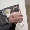 Bolso pequeño cuadrado, simple y elegante, nueva versión coreana primavera 2026, bolso de hombro elegante y atractivo, bolso cruzado de moda