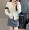 TB Início do Outono Novo Cardigan de Lã com Decote em V e Tricô de Quatro Barras Torcidas Casual Simples e Combinando Estilo Universitário