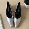 Em Estoque Personalizado Nicho Raso Moda Versátil Simples Retrô Plataforma Bico Fino Flat Slip-On Confortável Quente