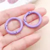 Fecho de Mola Redondo Aberto Colorido 24mm Pintado Sprayado Peças de Acessórios para Corrente de Celular Artesanal DIY Pingente de Boneca