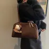 Bolso de Hombro Único Retro Coreano de Ante para Invierno Bolso Elegante para el Trabajo Bolsos de Mano Tote Nuevos para Mujer 2025