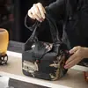 Bolsa para Conjunto de Chá de Seda Xiangyun Espessa Acolchoada de Algodão Estilo Chinês, Bolsa Portátil de Viagem para Armazenamento de Conjunto de Chá com Compartimentos