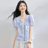 Ropa para Mujer de Comercio Exterior en Stock Verano 2026 Nuevo Estilo Cuello Redondo Patchwork Bordado Manga Corta Camisa Top para Mujer Blusa de Verano