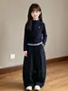 Conjunto Feminino Outono/Inverno 2026 com Plus Veludo Novo Casual Estilo Preguiçoso Versátil Moletom Quente Calça Xadrez Conjunto de Duas Peças Tendência