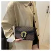 Bolsos Bolsos Retro de Gama Alta para Mujer Bolso de Hombro Elegante Versátil con Cadena 2025 Nuevo Bolso de Hombro Cruzado Estilo Coreano
