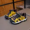 Tênis casuais infantis, leves e respiráveis para o outono, sapatos de trilha para exterior para meninos, sapatos de sola macia para meninas, tênis 'dad shoes' da moda para crianças