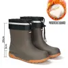 Botas Impermeáveis Masculinas Novas de Cano Médio Antiderrapantes Sapatos D'água Versáteis para Estudantes Galochas Lavagem de Carro Pesca Dia Chuvoso Viagem Quentes