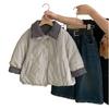 Ropa Cálida de Algodón para Niñas 2025 Nueva Moda Chaqueta de Invierno Acolchada Reversible Conjunto de Dos Piezas de Jeans Versátil Tendencia