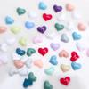 Color sólido amor joyería para uñas decoración de uñas de resina plana accesorios en forma de corazón accesorios joyería pequeña paquete completo al por mayor