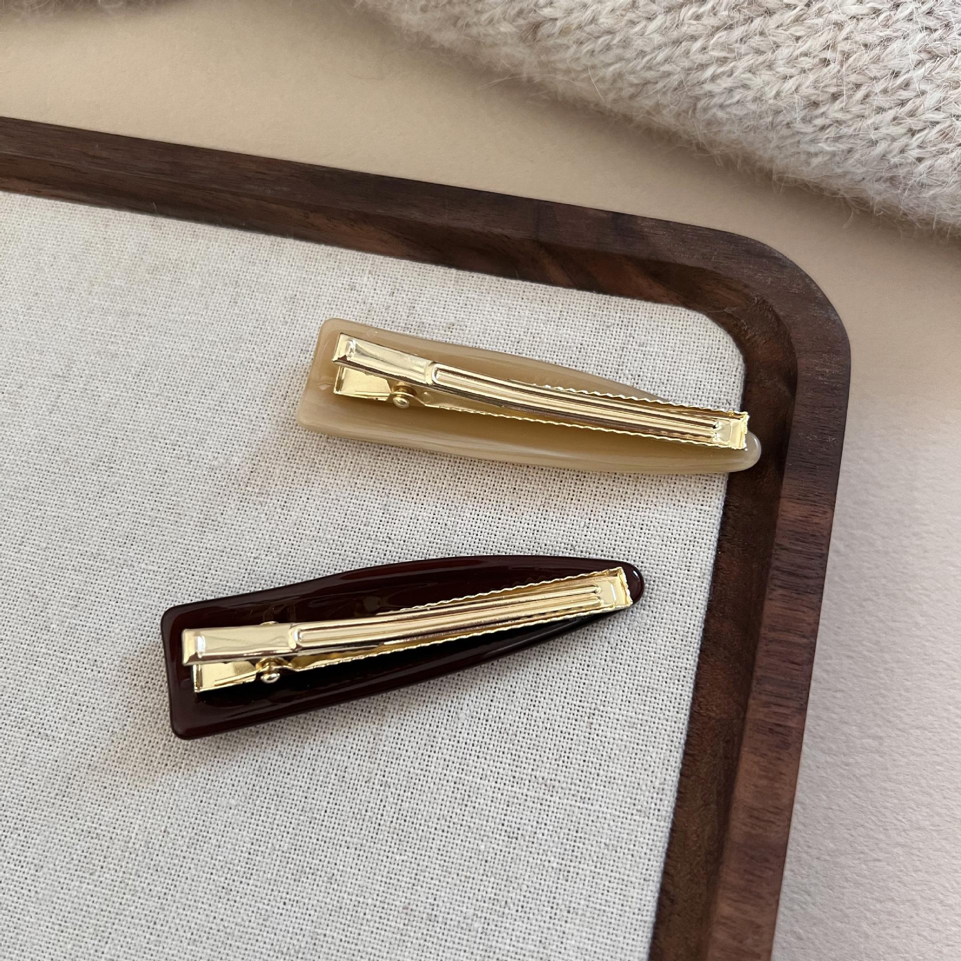 ec94266fb072778a3750843938afab