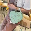 Bolsa pequena fresca de amor 2025 nova moda simples ombro transversal bolsa coreana Joker estilo estrangeiro bolsa caixa atacado