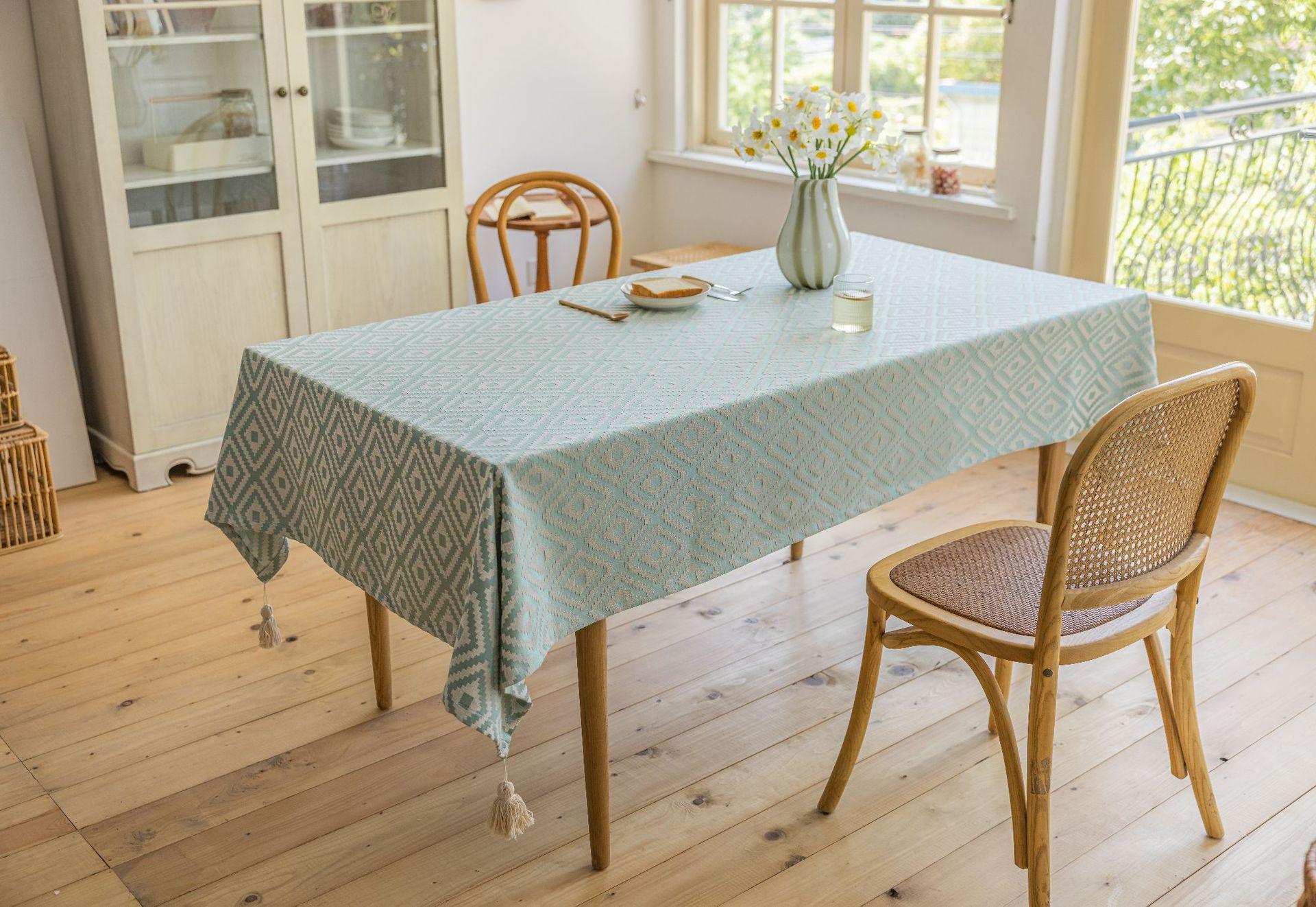 绿色小菱形 四个白流苏