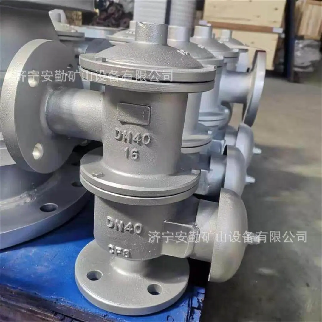 带接管呼吸阀04.jpg
