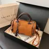 Bolso Boston Retro de Alta Gama Popular Transfronterizo para Mujer, Bolso de Hombro Cruzado Versátil con Borla, Bolso Portátil tipo Almohada