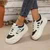 Tendencia transfronteriza patrón de ondas suela zapatos de mujer bloqueo de color superficie de cuero zapatos casuales zapatos de patineta para chicas jóvenes mayorista fuente de supermercado