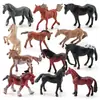 Simulação Transfronteiriça Mini Fazenda Aves Galinha Pato Ganso Vaca Ouro Animal Pequeno Modelo em Miniatura Ornamentos de Mesa de Areia Atacado
