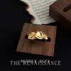Colección de Anillos Geométricos de Zirconia Personalizados Vintage Lujo Accesible Anillo de Dedo Índice de Gama Alta Apertura Ajustable Joyería para Mano