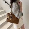 Bolso bandolera cruzado para mujer, combinable con todo, primavera 2025, nuevo, de alta gama, pequeño, cuadrado, bolso de mano para mujer, bolso de hombro.