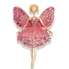 Broche Elegante de Borboleta de Alta Qualidade Dongdaemun Pin Feminino de Alta Qualidade 2024 Nova Moda Acessórios de Corsage de Design Nicho