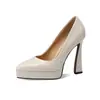 Zapatos de Mujer de Piel de Oveja en Relieve con Punta Impermeables Plataforma Tacón Grueso Estilo Nuevo de Comercio Exterior 2026 Zapatos de Mujer de Suela Gruesa Tacón Ultra Alto Boca Baja