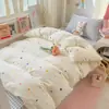 Conjunto de Roupa de Cama de Algodão Lavado Três Peças Estilo Ins 2026 Novo Conjunto de Roupa de Cama de Três Peças para Cama de Dormitório Individual Todas as Estações Universal