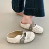 Mules Fechadas Super Estilosas com Solado Grosso para Mulheres, Uso Externo de Verão, Adequadas para Combinar com Vestidos, Novo Modelo 2026 Sandálias Slip-On de Tela Estilo Birkenstock