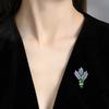 Broche Lavanda Púrpura para Mujer de Alta Gama Nuevo Elegante Cristal Corsage Lujo Ligero Diseño Nicho Sentido Pin Accesorios