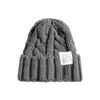 Gorro de Punto Retorcido para Otoño e Invierno Gorro de Punto Térmico de Color Sólido Gorro de Punto Suave Gorra Estándar de Moda