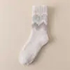 Calcetines de Terciopelo de Coral para Mujer Otoño e Invierno Espesos de Felpa Calcetines de Media Caña para Mujer Calcetines de Luna Postparto Calientes Calcetines de Felpa para el Suelo