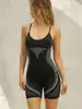 Mono de yoga europeo y americano hecho a medida para usar al aire libre, mono de fitness de trasero de melocotón, ropa de yoga sin costuras moderna y de moda