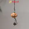 Colgante para Teléfono Móvil Oso de Grano de Café de Madera de Durazno, Lindo Gato de Madera Comiendo Pescado Colgante Decoración Regalo para Novia y Mejor Amiga