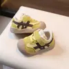 Zapatos Nuevos de Primavera para Bebés y Niños Pequeños, Zapatos Individuales para Niños, Zapatos Deportivos Ligeros Antideslizantes Resistentes al Desgaste para Niñas, Zapatos para Bebés de Suela Suave
