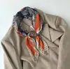 Lenço de Seda Coreano Fácil de Cuidar e Resistente a Amassados, Lenço Decorativo Pequeno para Pescoço com Padrão Paisley Listrado Bolinhas Diamante Fashion Retrô, Lenço de Cabeça, Lenço