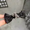 2026 Nuevo Estilo Pinza para el Cabello de Lazo para Mujeres Peinado de Mechones Frontales Accesorios para el Cabello Pinza para el Cabello Exquisita Pinza de Perla con Pedrería para Flequillo
