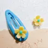 Popular Flor de Cinco Pétalos de Color Sólido 3D para Uñas, Lindo y Versátil Clip para Uñas y Cabello DIY Arte de Uñas Materiales Artificiales Venta al por Mayor