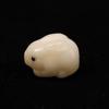 Luance raíz de bodhi quema de carbón conejo rosa conejo rosa cuentas de buda wenwan con jade blanco raíz de bodhi talla de conejo tridimensional