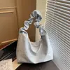 Nova Bolsa Plissada Doce e Estilosa com Grande Capacidade, Bolsa de Dumpling Única e Moderna para o Dia a Dia, Bolsa de Ombro e Transversal com Tecido Estampado de Estrelas