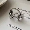 Anillo Abierto Vintage con Diseño de Hoja y Flor, Nuevo Estilo Popular, Anillo Ajustable Simple y Elegante de Nicho