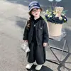 Comércio Exterior Conjunto de três peças com capuz de urso, espessado, outono, para meninas, novo e estiloso, roupa infantil, moda tendência para meninas