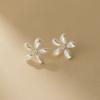 Pendientes Nalan S925 de plata esterlina con diseño fresco y dulce, con cuentas irregulares y lindas flores M05603