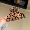 Presilha de garra pequena com estampa de leopardo em acetato para penteado meio preso, acessório de cabelo simples e versátil, novo acessório de cabelo 2026