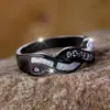 Anillo de cruz con giro nuevo para deseos transfronterizos, anillo de personalidad simple, nicho, lujo ligero, elegante, anillo de una sola pieza, entrega