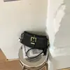Bolso de Axila Fresco y Elegante para Mujer, Nuevo Modelo Primavera 2026, Alto Valor Estético, Lujo Ligero de Nicho, Adecuado para el Trabajo y los Trayectos, Bolso de Hombro Único Cruzado