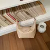 Bolsa Feminina Dragão Embutido Bolsa 2026 Primavera Verão Nova Bolsa de Palha Ombro Único Transversal de Mão Bolsa Meia-lua Bolsa de Bolinho Bolsa Meia-lua