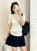 Blusa de tricô versátil para mulheres plus size, com gola semimang alta e manga 3/4, para o outono de 2026, adequada para mulheres plus size, pode ser usada como peça externa ou interna
