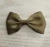 Laço infantil de cor sólida transfronteiriça, versão europeia, grampo de cabelo fofo, acessórios para cabelo de bebê europeu e americano, gravata borboleta de cabeça plana 643